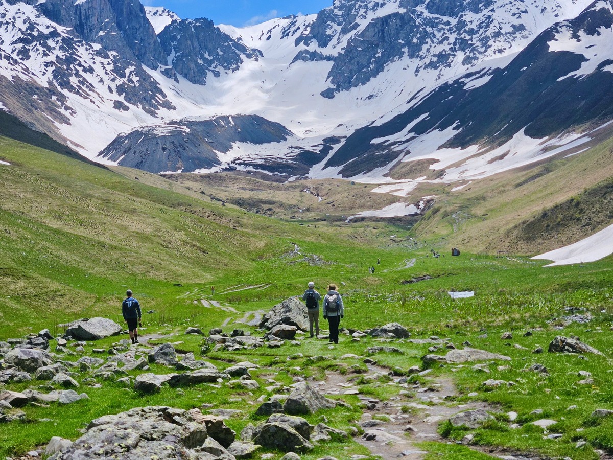 Philippine Embassy in UAE Alerts Travelers About New Insurance Requirement for Georgia